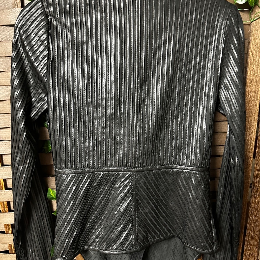Jacket - Picture 13 of 16